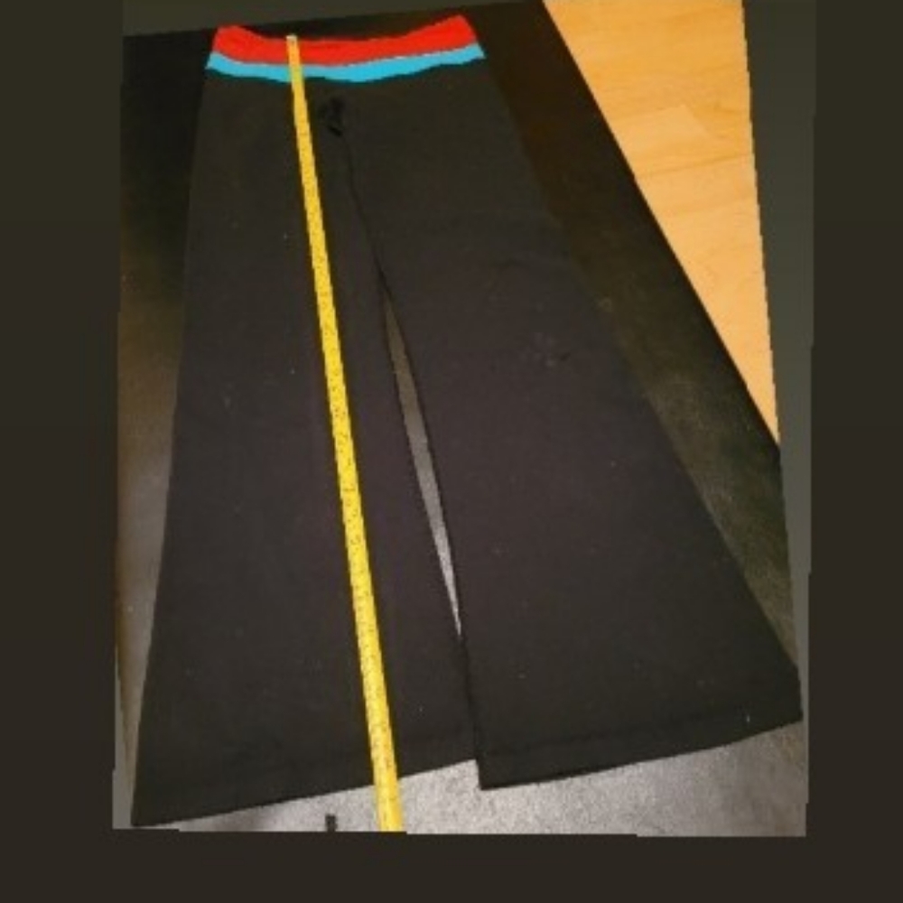 LULULEMON PANTS GROOVE